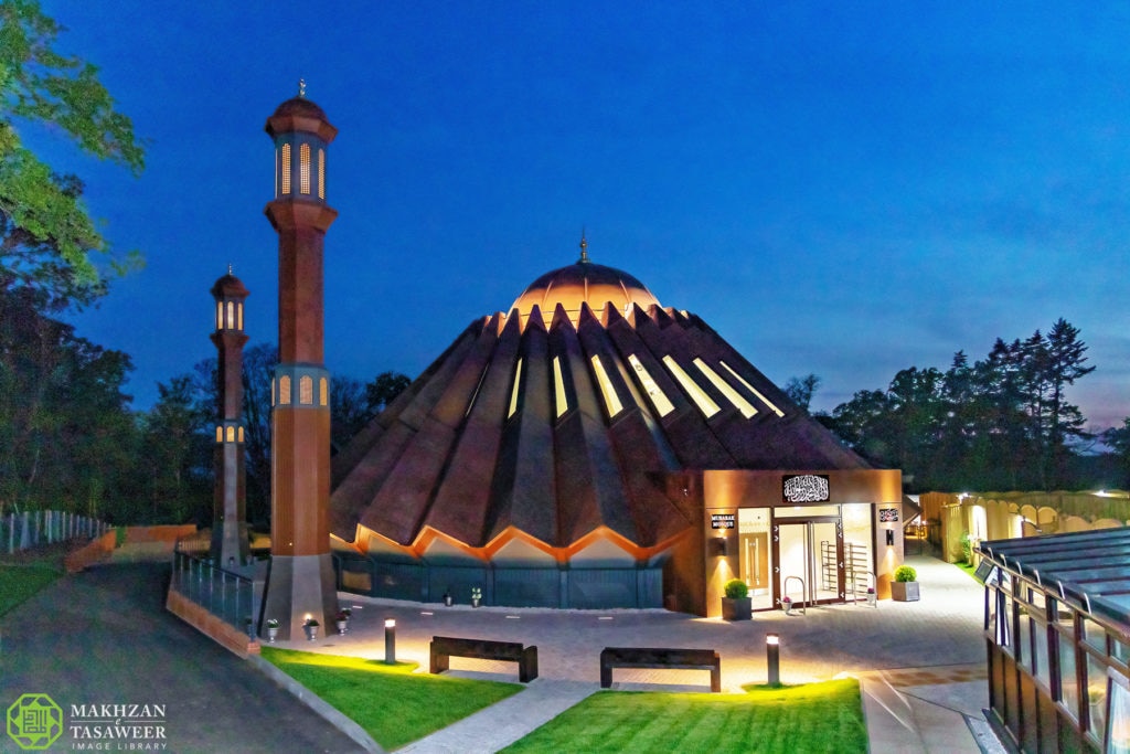 Return to Islamabad after successful Germany Jalsa 1 8