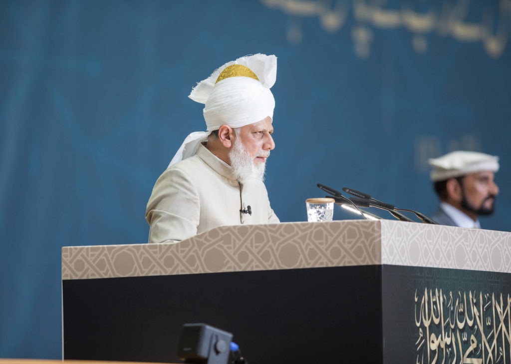 “Eternal blue skies of peace and prosperity” – Huzoor speaks to external guests at Jalsa Germany 1 rsz 2q0a0564 1