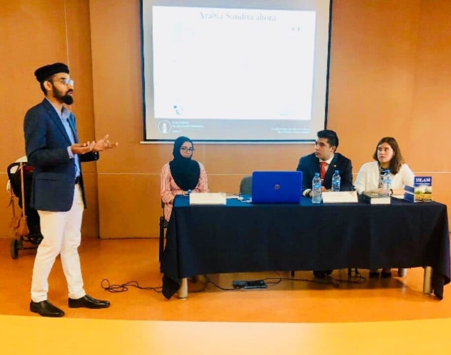 Lecture about Islam at Universidad Anahuac