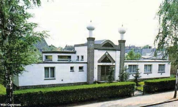 100-Mosque Scheme in Germany