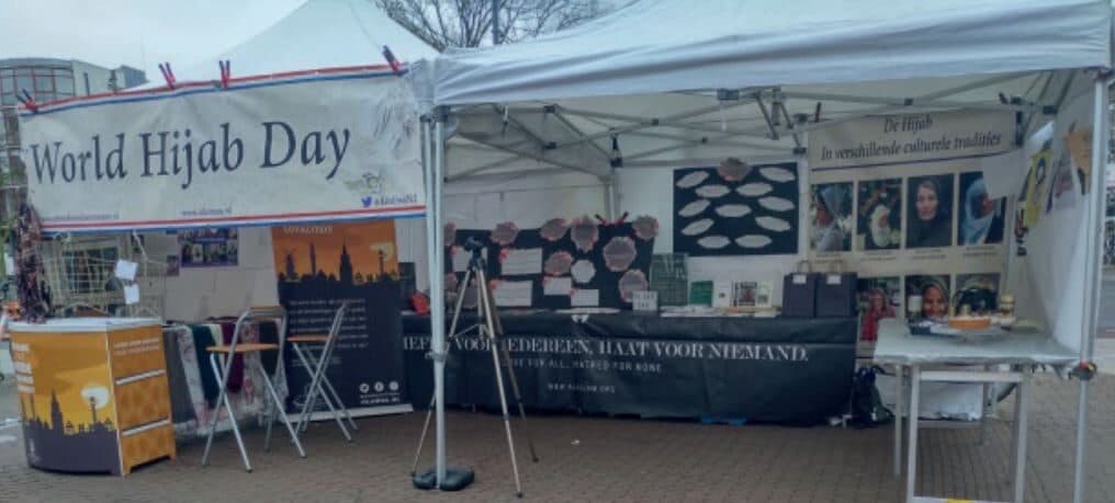 Hijab Day: Muslim women talk to the public in The Netherlands