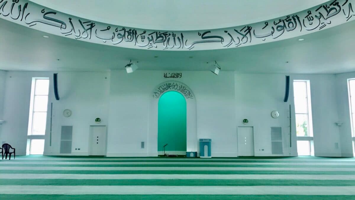 Congregations Banned! Does Islam want us to obey or revolt?