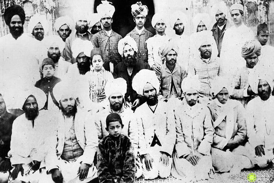 Absolute faith of the companions in the Promised Messiah a.s. and his prophethood