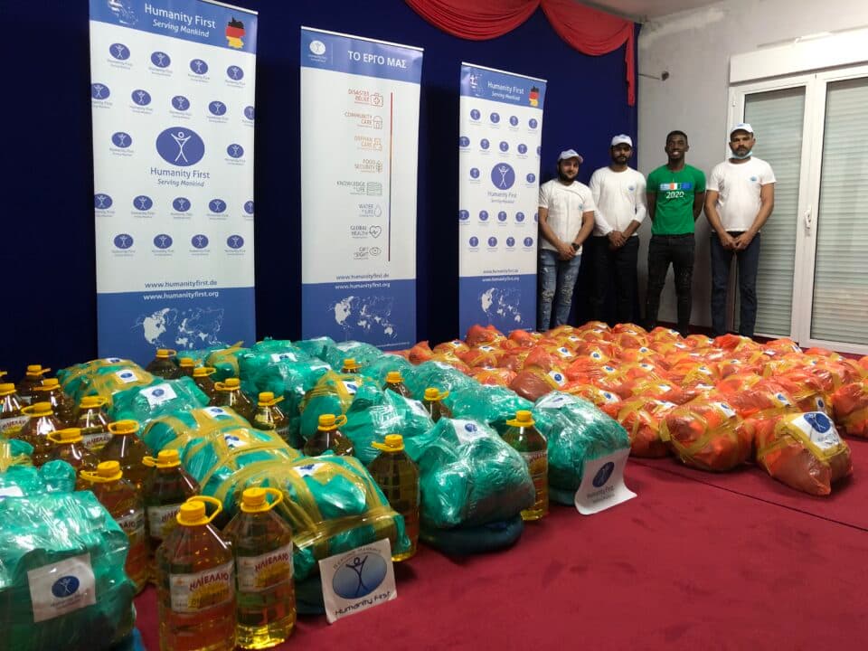 Humanitarian services in Greece