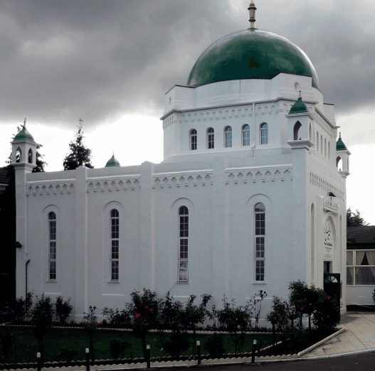 UK missionaries address 50,000 on Musleh-e-Maud prophecy