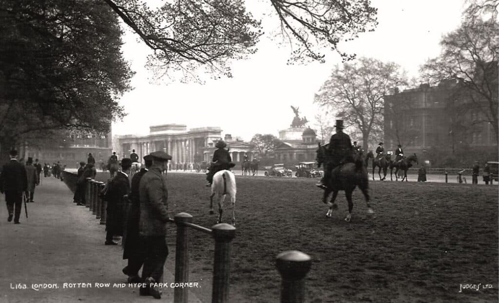 100 Years Ago… – Tabligh in Hyde Park and James William Leader accepts Islam