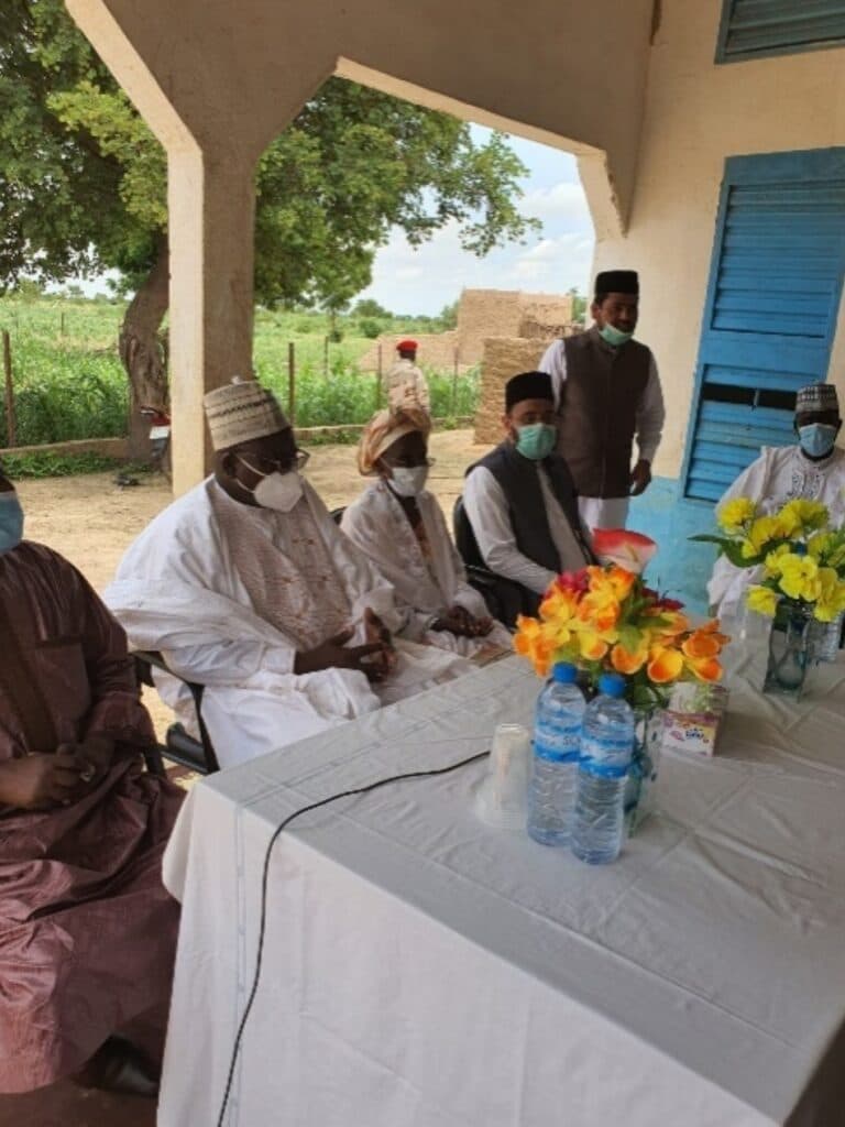 Federal Minister of Social Development and Planning of Niger visits an Ahmadi village
