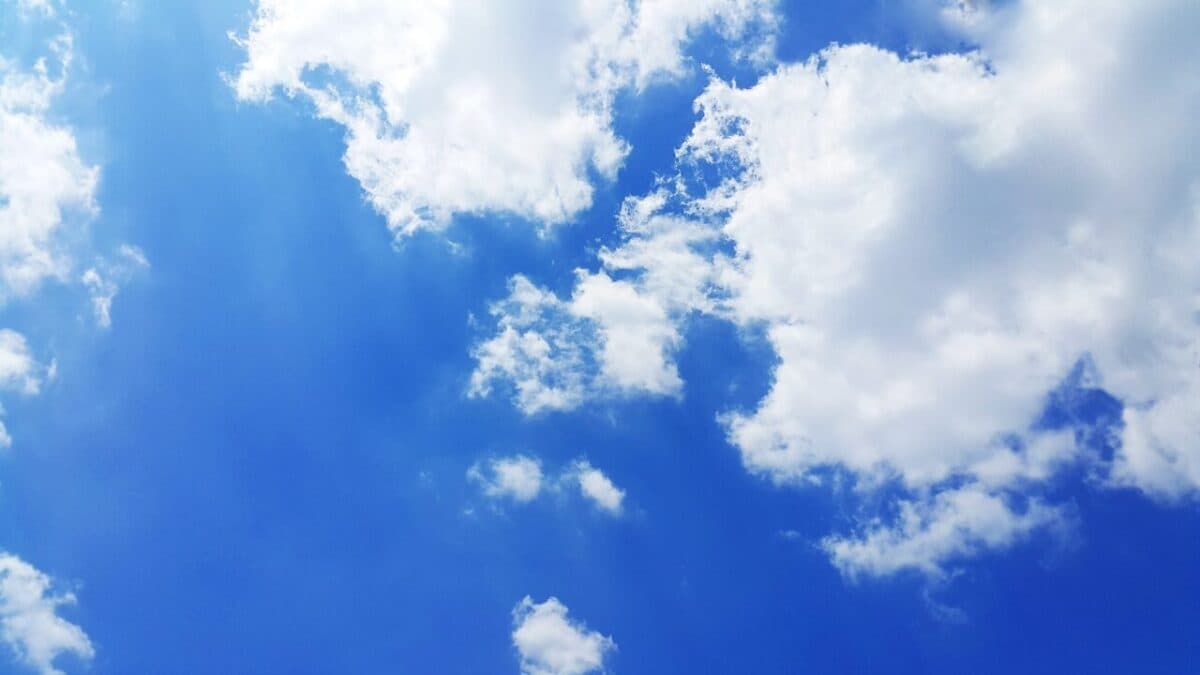 Islam Today: Why do we take pride in saying that Khilafat-e-Ahmadiyya has no political agendas when the Holy Prophet and his Khulafa did have a very strong one?