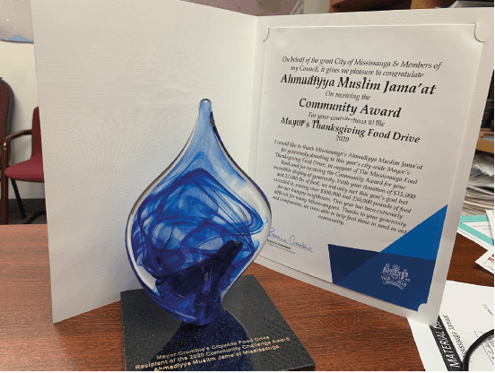 Ahmadis at forefront of Canadian “Thanksgiving Food Drive”