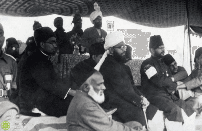 100 Years Ago… – A poem for Ahmadi youth and progress report of the Ahmadiyya Jamaat at Jalsa Salana 1920
