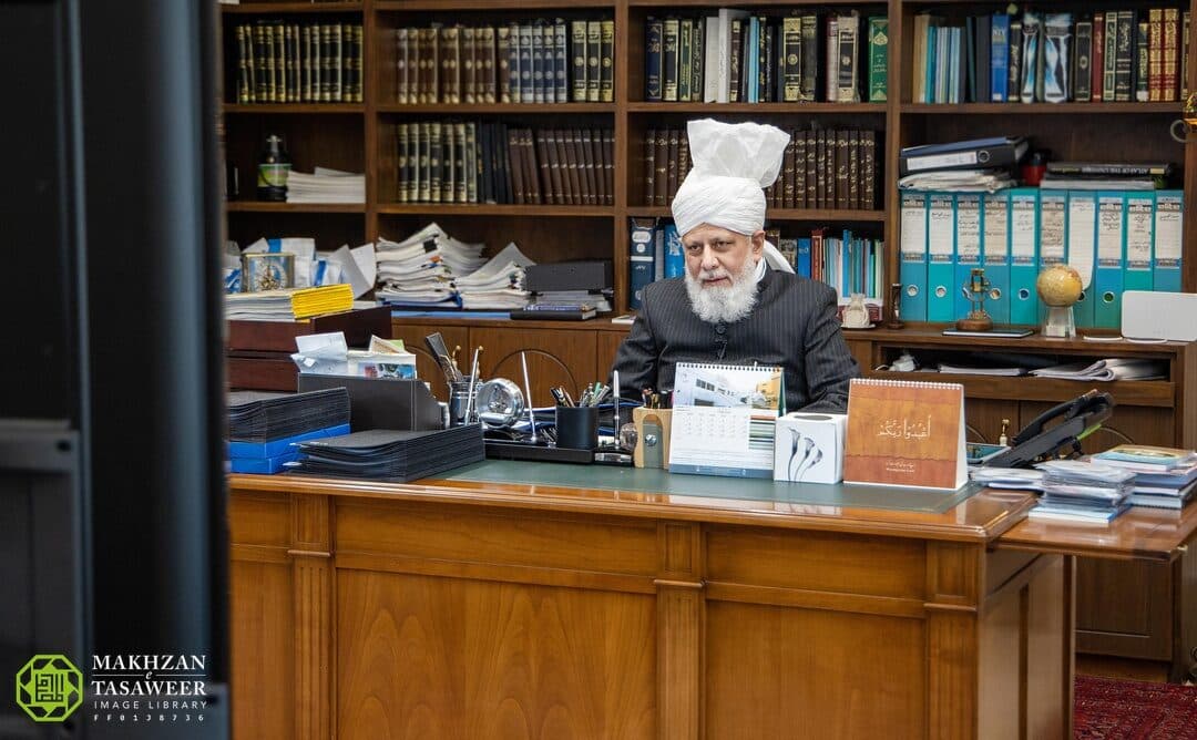 I have greater expectations from Lajna than from the men: Lajna Imaillah Nigeria meet with Hazrat Khalifatul Masih