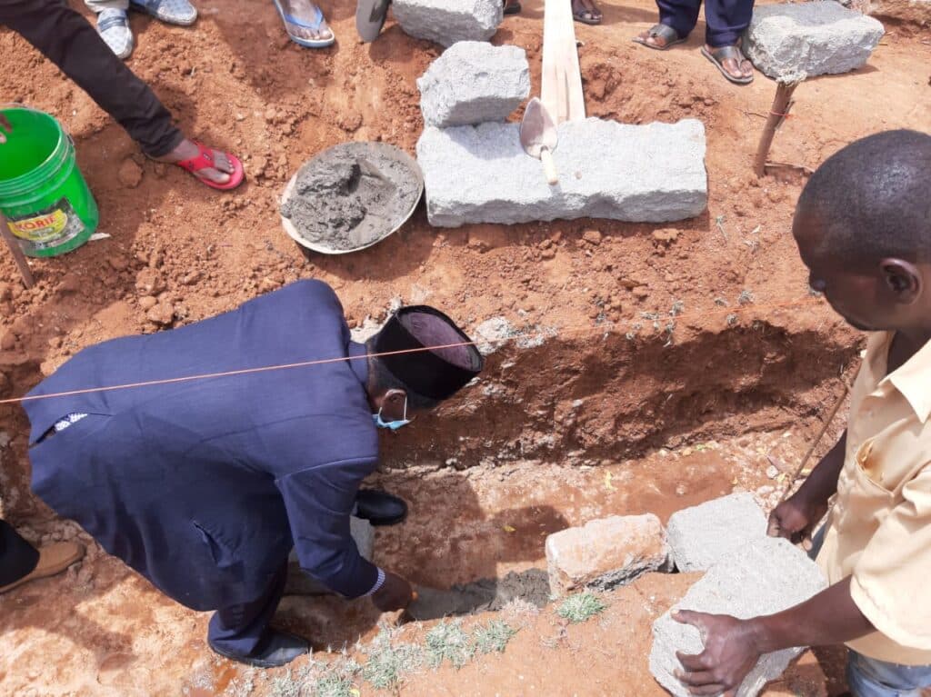 Kenyan Ahmadis lay new mosque’s foundation in Eldoro Jamaat