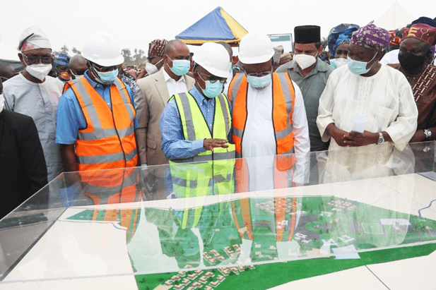 A university with a difference: Nigeria Jamaat lays foundation of Minaret International University, Ikirun