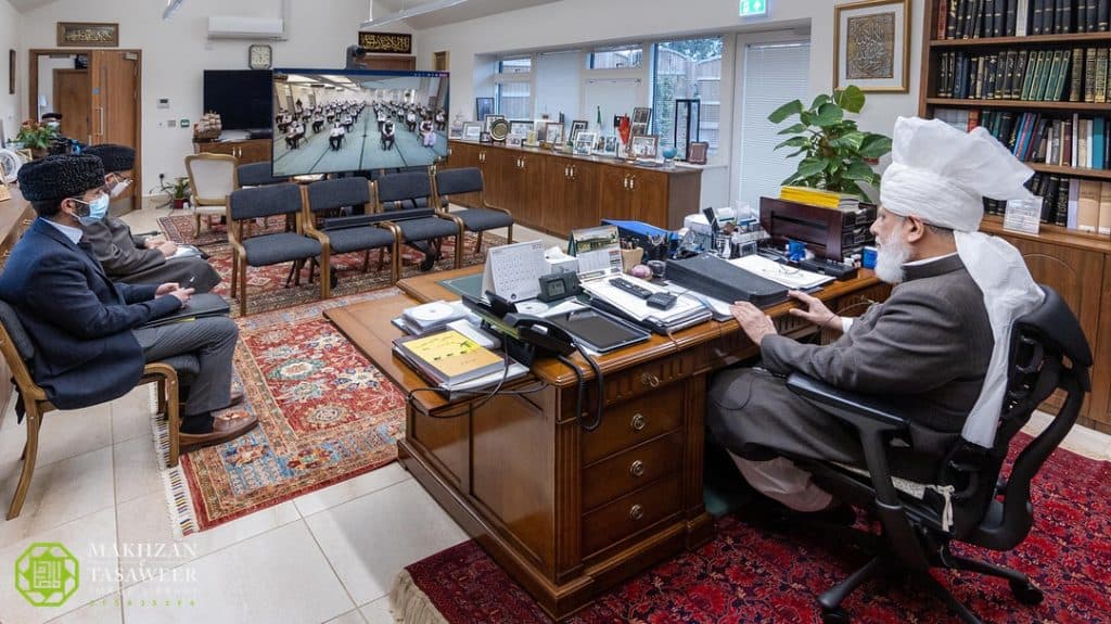 Those who have questions, but could not ask, can write to me; I will answer them: USA’s Atfal questions answered in virtual mulaqat