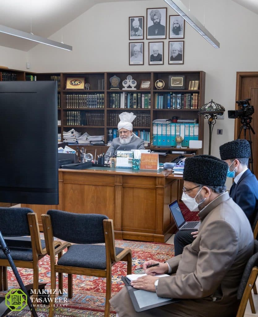 Shun any inferiority complexes to do with faith, appearance and familial background: UK Nasirat get guidance from Huzoor