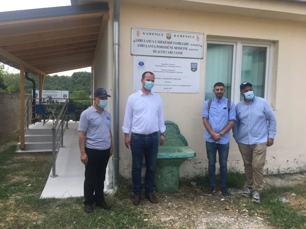 Ahmadis in Kosovo, with Humanity First Germany, renovate medical centre in Kamanica