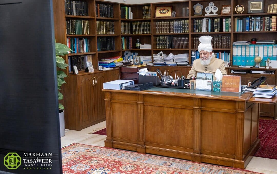 Work for Allah alone: The Netherlands Ansarullah amila members meet Huzoor in virtual mulaqat
