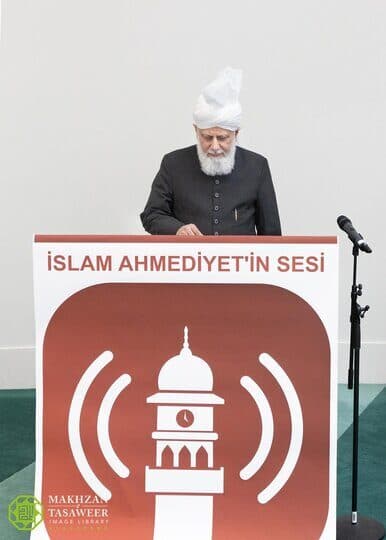 Hazrat Khalifatul Masih launches new 24-hour Ahmadiyya Turkish radio station