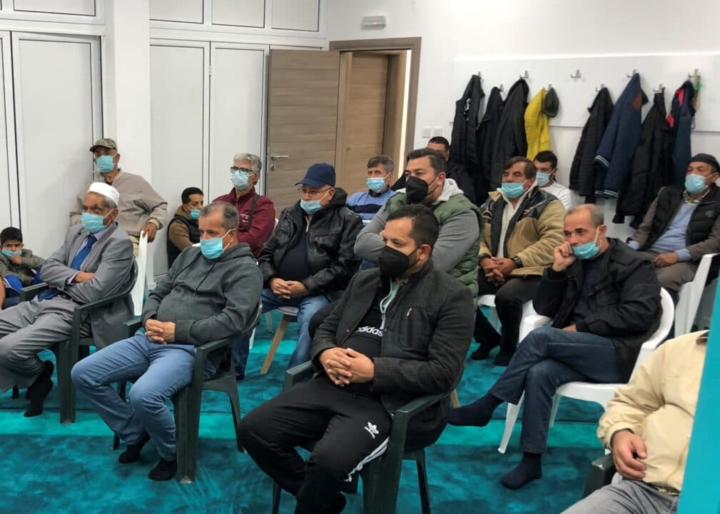 Ahmadis and non-Ahmadis in North Macedonia gather for Huzoor‘s address to Jalsa Salana Germany 2021