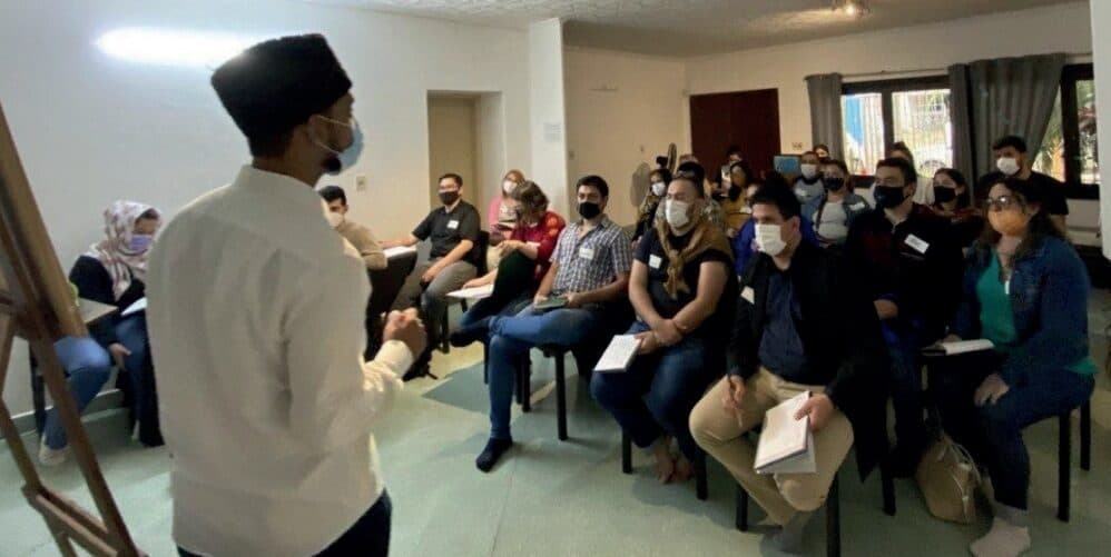 Ahmadiyyat in Paraguay: Arabic and Islam classes resume after lockdowns