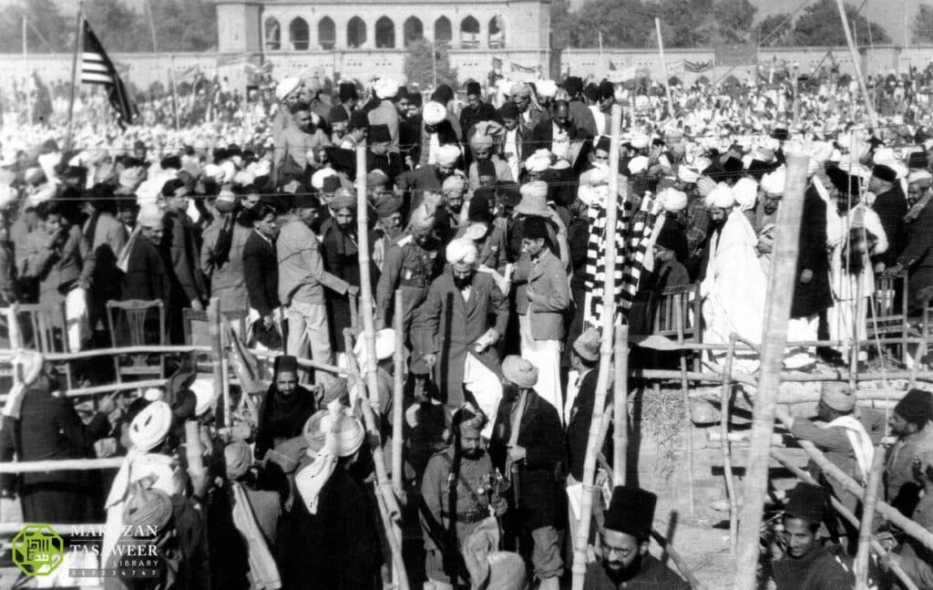 This Week in History: 26 November – 2 December