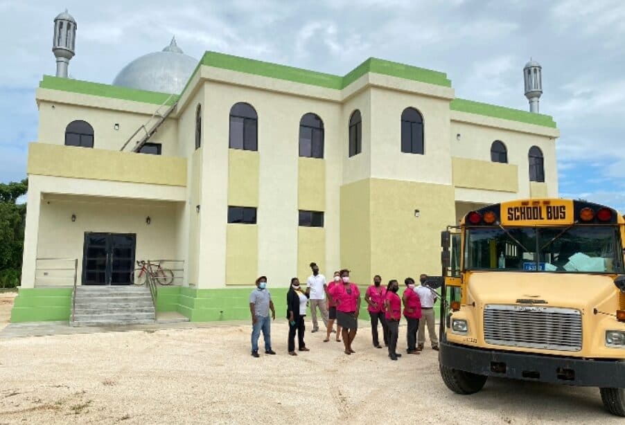 Jamaat-e-Ahmadiyya Belize partners with special needs school, Stella Maris