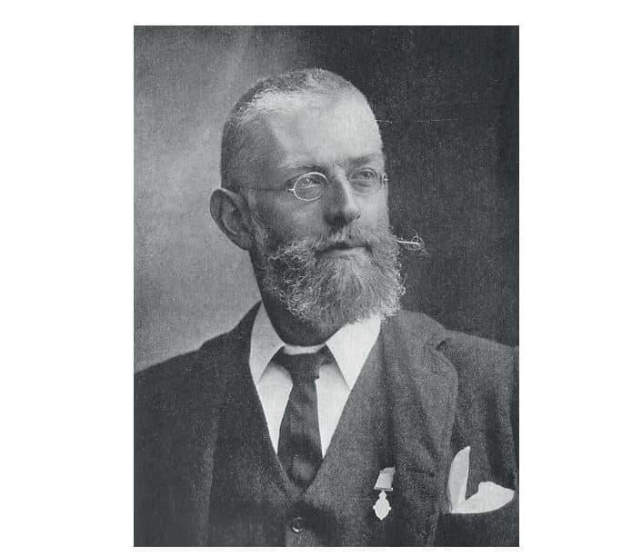 Coming from every distant track: Theodore Leighton Pennell, English Protestant missionary and doctor, visits Qadian – Part I