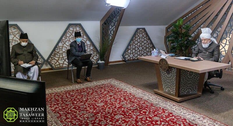 Germany Waqf-e-Nau doctors and medical students in audience with Hazrat Khalifatul Masih V