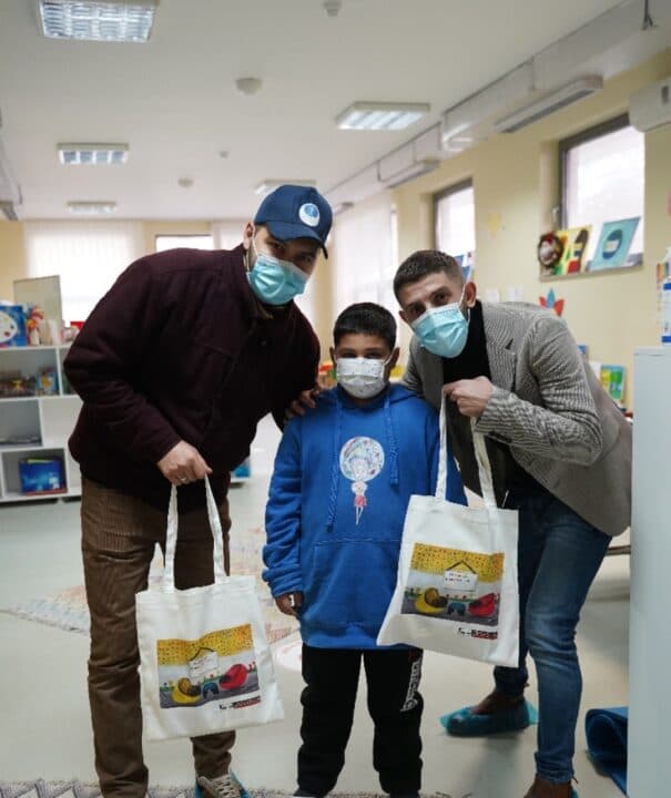 Kosovo Jamaat and Humanity First distribute 300 gift packages to children in need