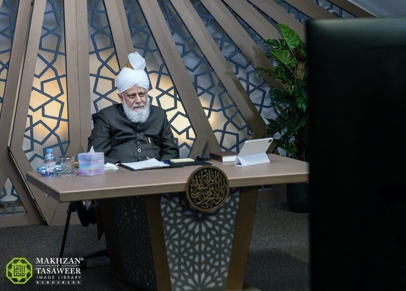 I have realised Huzoor’s high expectations from us: Lajna Germany reflects on mulaqat