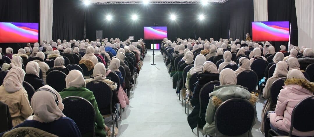 Courageously defend Islam: Nasirat Germany meet Hazrat Khalifatul Masih
