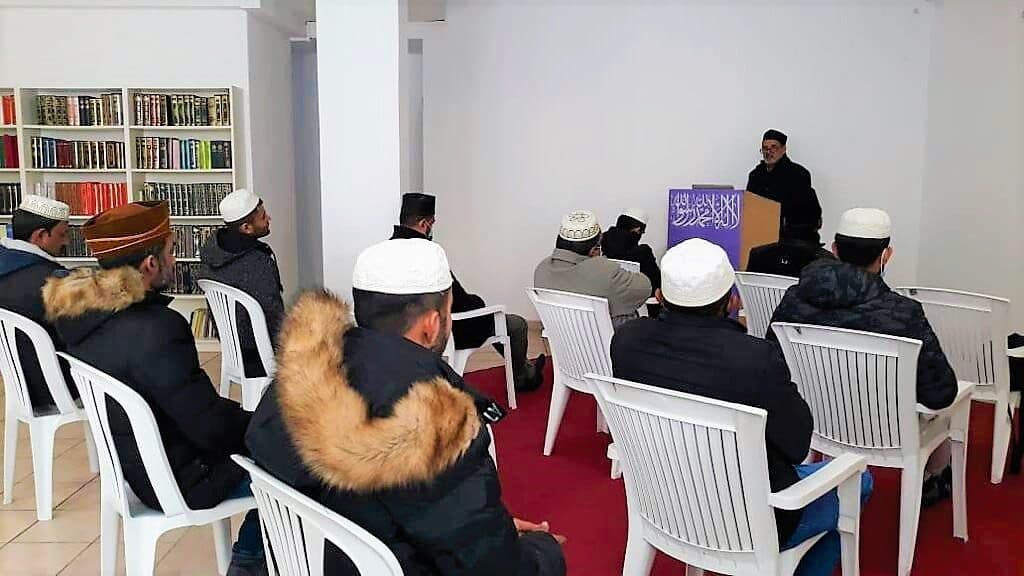 MKA Greece event on importance of prayer