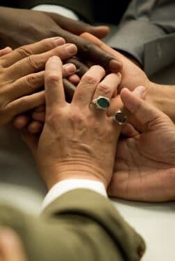 The significance of building a strong relationship with Khilafat