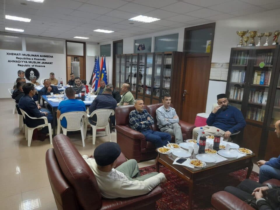 Public iftars during Ramadan by Ahmadis in Kosovo