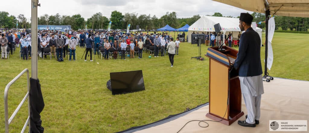 ‘Khilafat: A Divine Sanctuary of Peace’ – Khuddam-ul-Ahmadiyya UK event concludes
