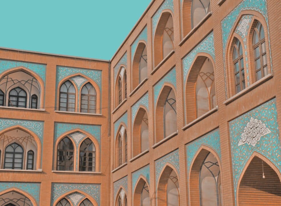 Is it enough to believe in Ahmadiyyat without pledging bai’at?