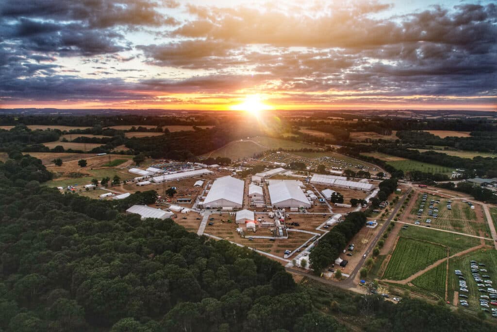 Exemplary women in Islamic history – True models for Lajna Imaillah: Hazrat Mirza Masroor Ahmad addresses ladies at Jalsa Salana UK 2022