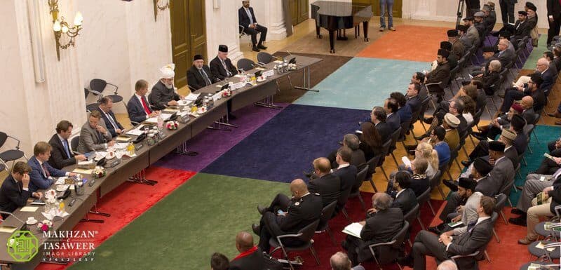 How the Khalifa is changing hearts in the West