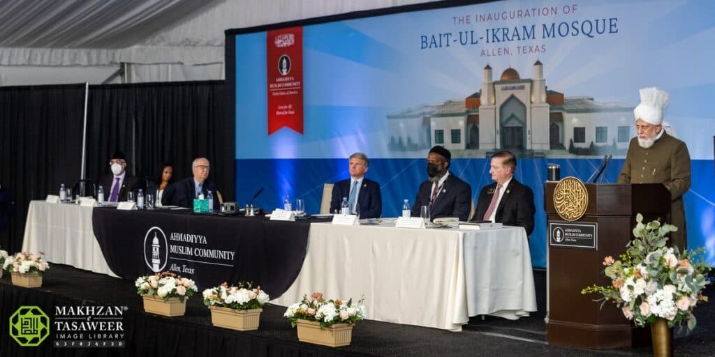 As it ‘teeters on the brink of disaster’, Hazrat Khalifatul Masih V guides the world towards peace at reception of Bait-ul-Ikram Mosque, Allen, Texas