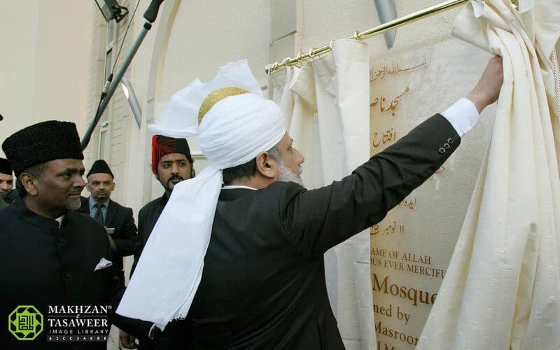 This Week in History: 11-17 November