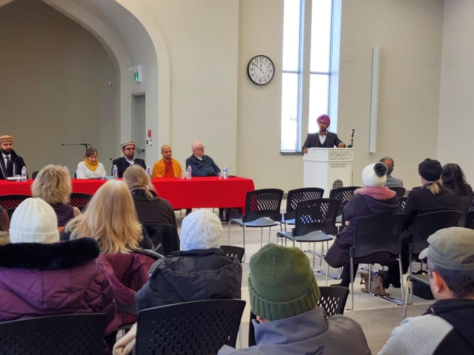 ‘We should organise this type of interfaith symposium on a monthly basis’: Ahmadis hold Religious Founders’ Day in Saskatoon, Canada