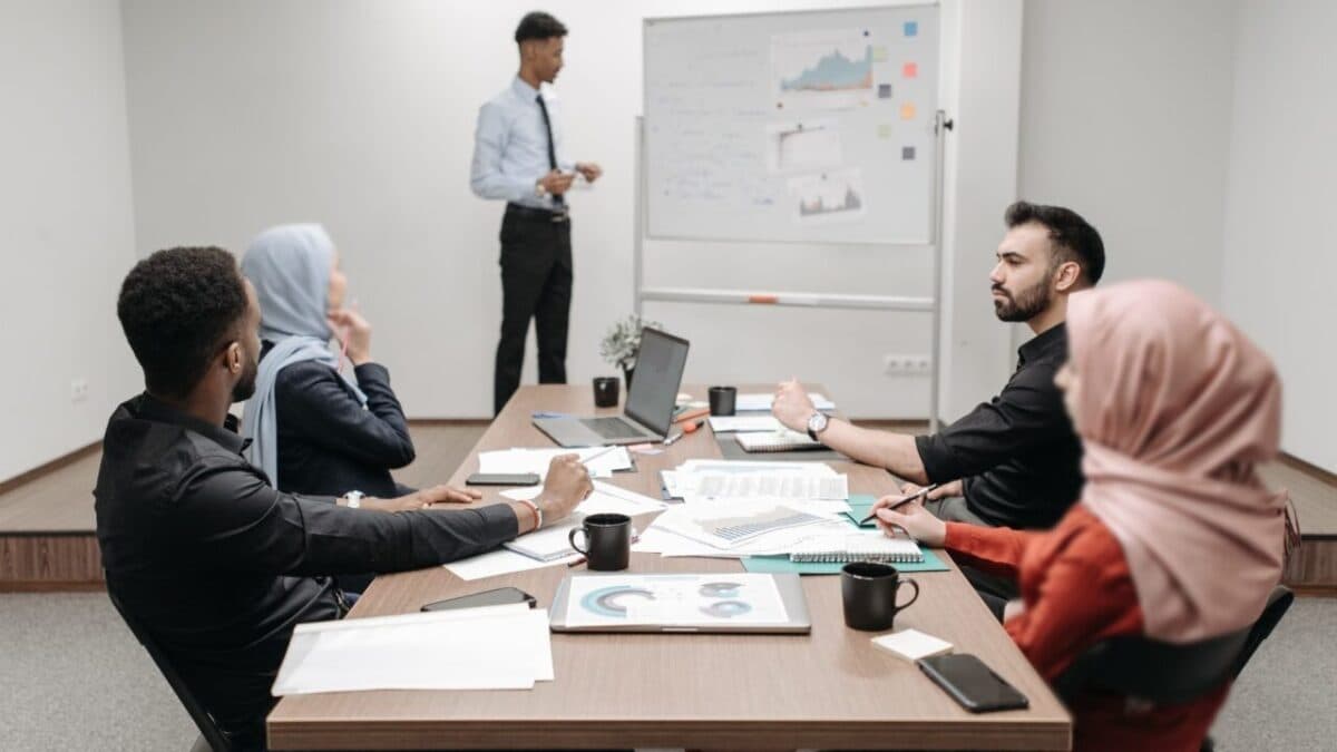 Are Muslims permitted to work in the banking sector?