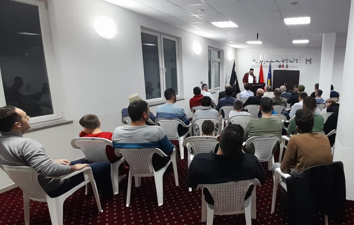 Jalsa Seeratun-Nabi and ‘National Flag Day’ in Kosovo