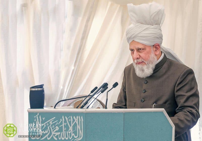 ‘May this mosque prove to be a shining beacon of peace’: Hazrat Khalifatul Masih V inaugurates Baitus Salaam Mosque in Scunthorpe, UK