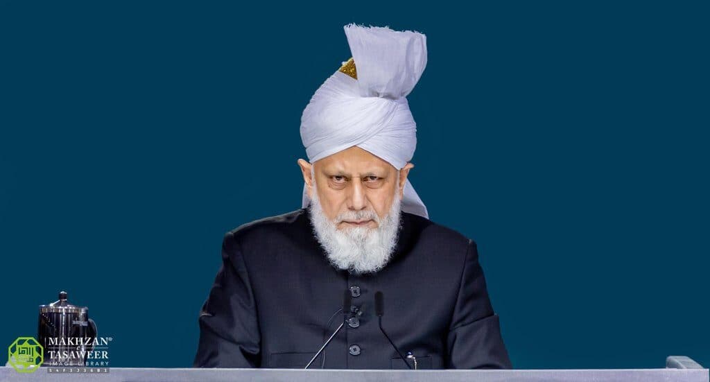 Friday Sermon: Huzoor reminds workers and guests of their responsibilities