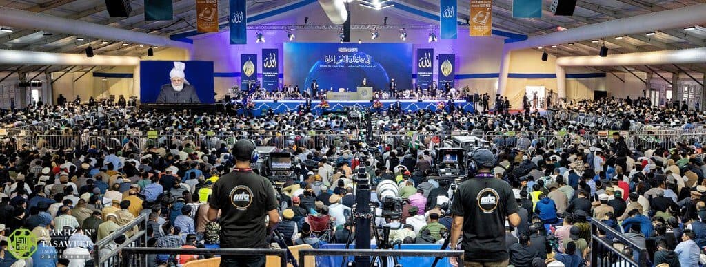 How Islam empowers poor and needy: Hazrat Khalifatul Masih V addresses concluding session of Jalsa Salana 2023