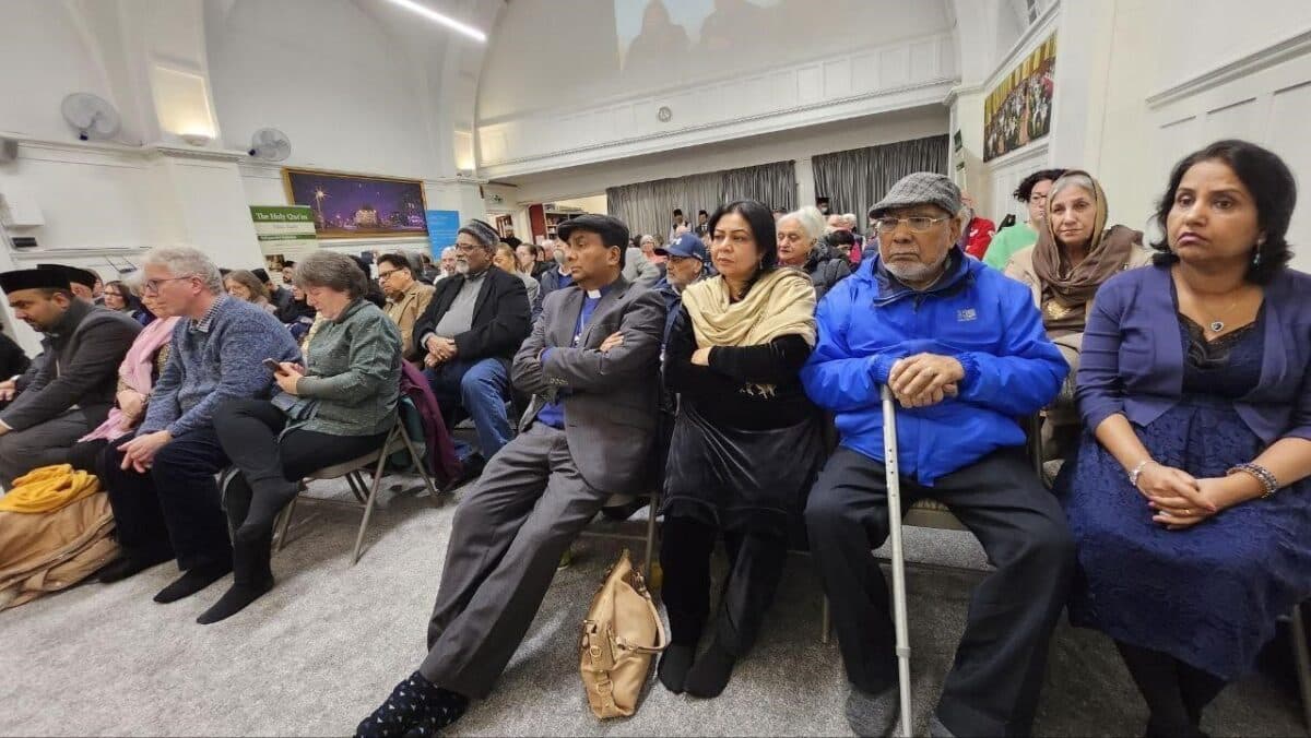 Jamaat Glasgow hosts dinner to strengthen community bonds