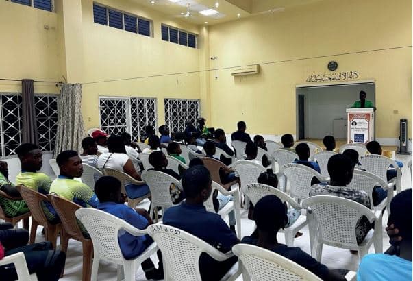 Jamaica Jamaat hosts ‘fun day’ for two orphanages