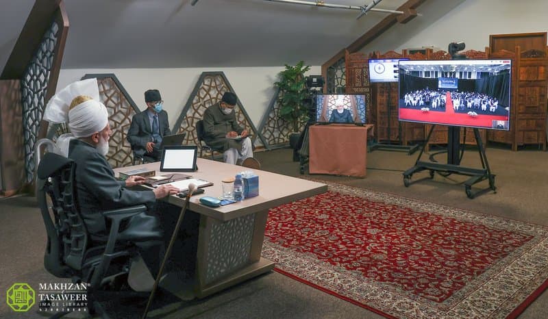 Serve selflessly, maximise resources, and stay humble: Canadian missionaries receive guidance in virtual mulaqat