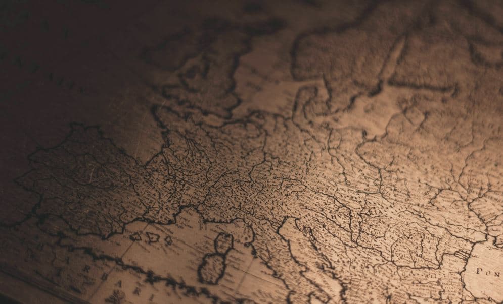 100 Years Ago… – First Indian Ahmadi woman in Europe and tabligh to Sir Shankar Narayan